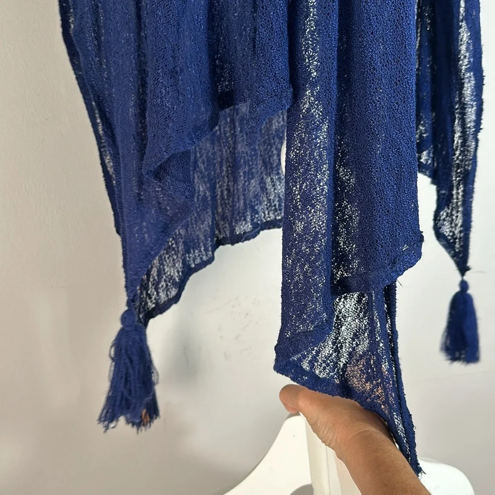 Mark & Hall Elegant Blue Cape for Women NWT